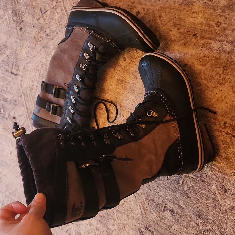 Winter boots